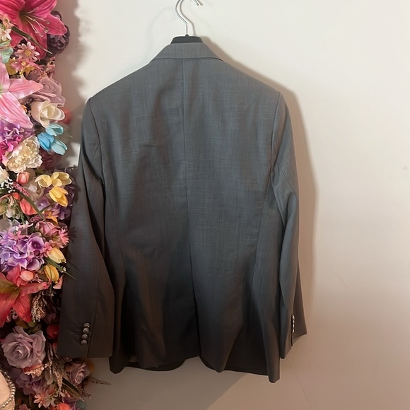 Men's Gray Authentic DIOR Suit - Picture 10 of 13